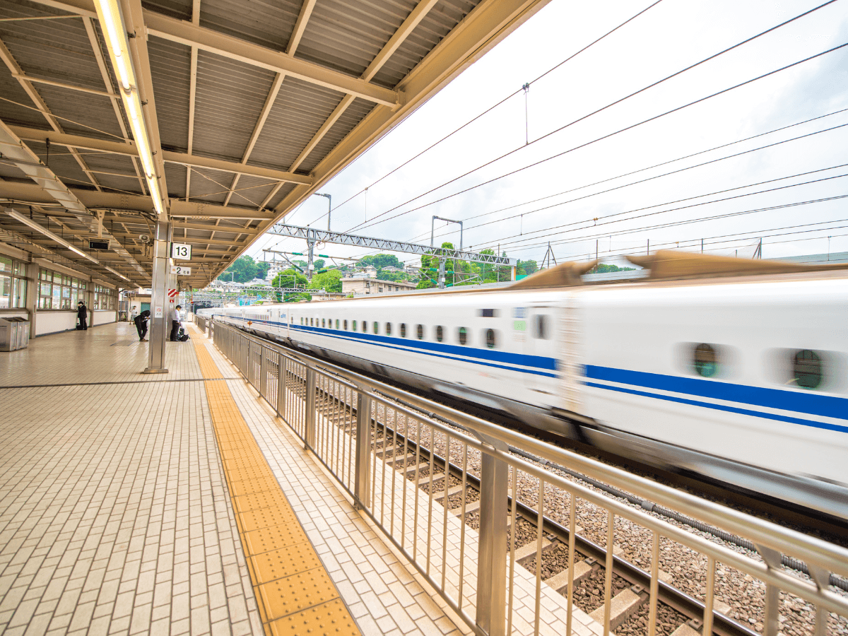 Dojazd do Warszawy z Warki